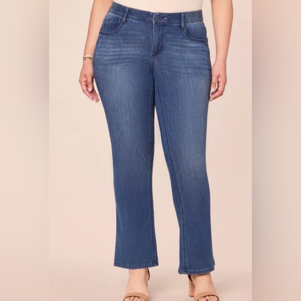 DEMOCRACY "Ab"solution® Itty Bitty Bootcut  Jeans size 12 (34x30”)
